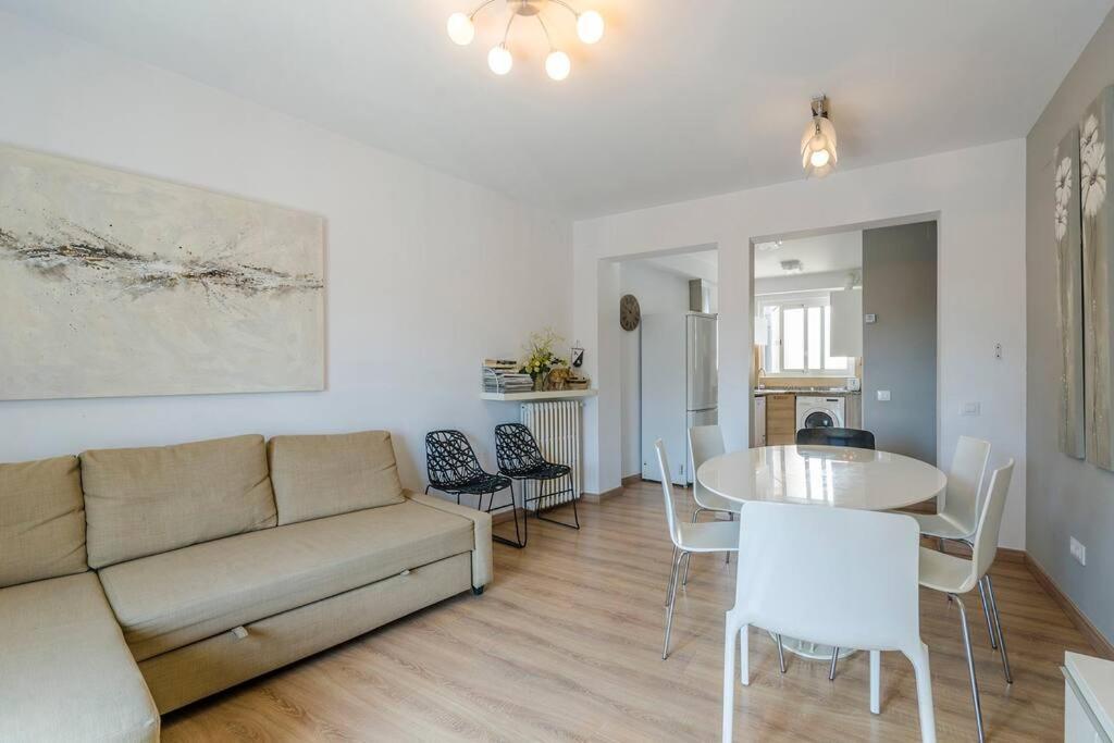 Canela Homes Barcelona Balmes מראה חיצוני תמונה